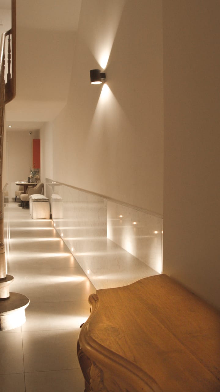 Hotel Monarc interior