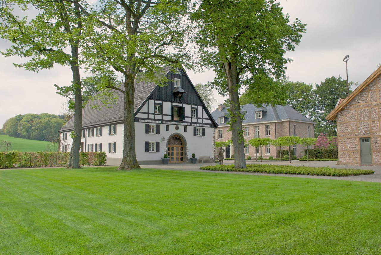 The Timber Frame House, interior design by Margit Schmeide